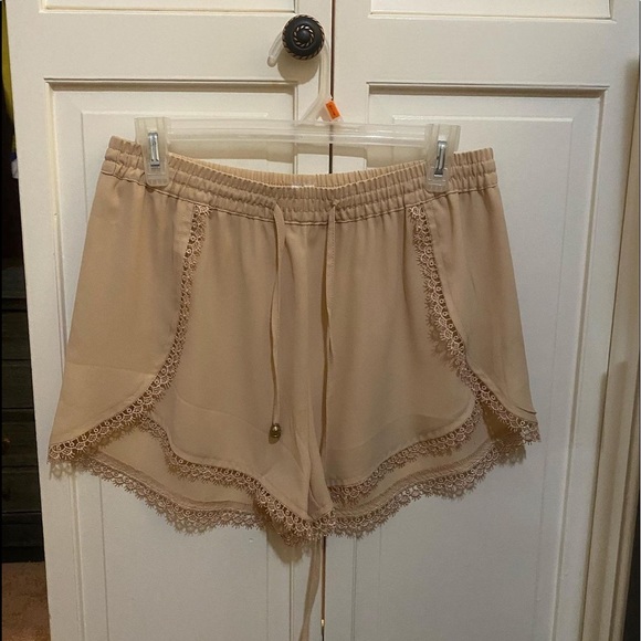 Shorts - Picture 1 of 2